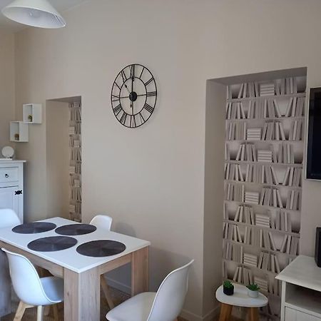 Le Cocoon De Py - Superbe T2 Au Calme Avec Garage Lägenhet Bagnères-de-Bigorre Exteriör bild