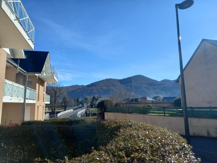 Le Cocoon De Py - Superbe T2 Au Calme Avec Garage Lägenhet Bagnères-de-Bigorre Exteriör bild